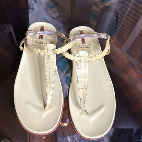 New Sam Edelman Naomi pale yellow sandal 💛 - Picture 7 of 14